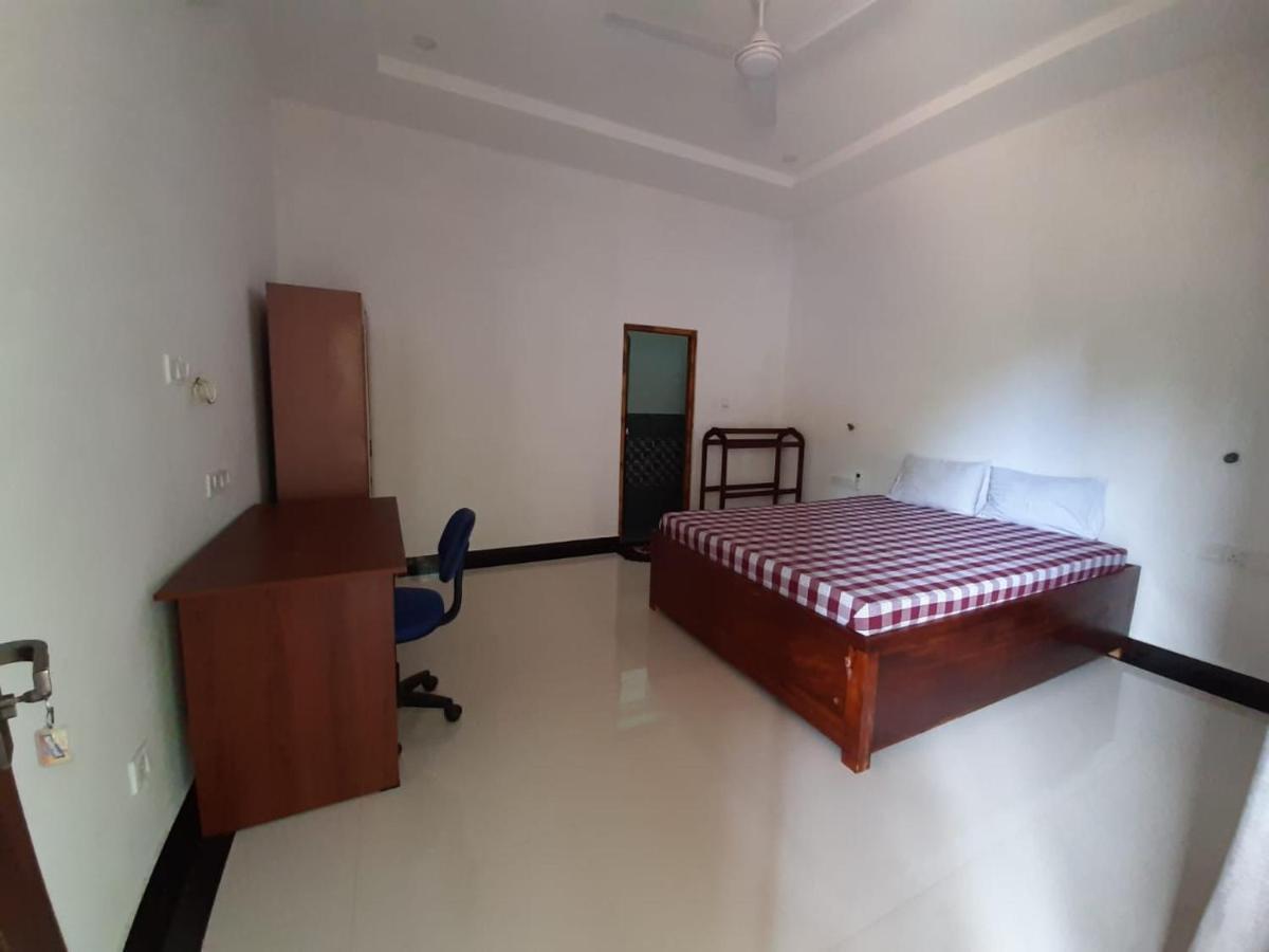 Hotel Krish Калкуда Экстерьер фото