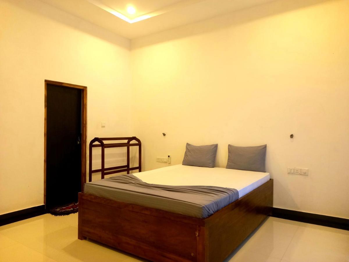Hotel Krish Калкуда Экстерьер фото